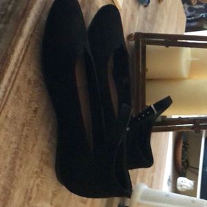 Black Suede Earthies 7.5 Never Worn